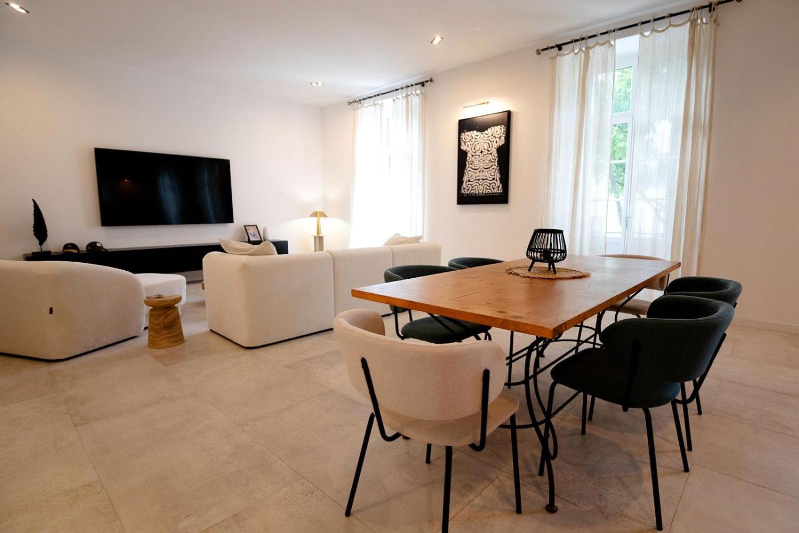 Appartement 120M2 Aubenas Bagian luar foto